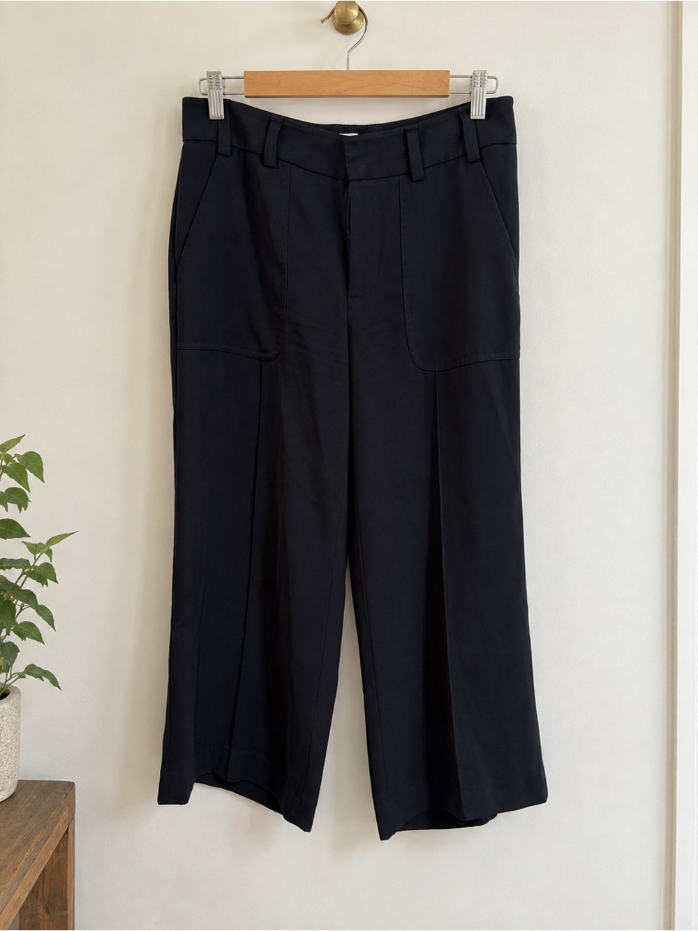 Vince Navy Cropped Wide-Leg Pants